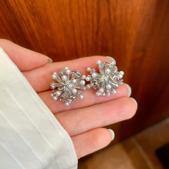 Chanel earrings - Picture 3 of 5